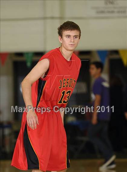Thumbnail 1 in Jesuit vs. St. Francis (Gridley Invitational) photogallery.