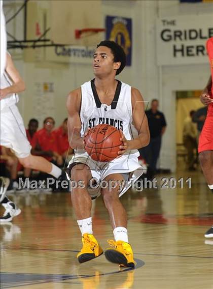 Thumbnail 3 in Jesuit vs. St. Francis (Gridley Invitational) photogallery.