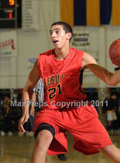 Thumbnail 3 in Jesuit vs. St. Francis (Gridley Invitational) photogallery.