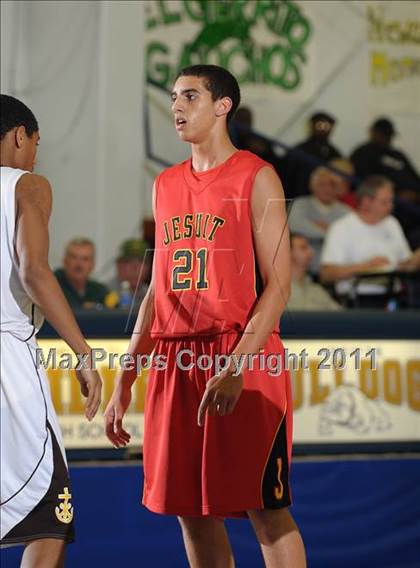 Thumbnail 1 in Jesuit vs. St. Francis (Gridley Invitational) photogallery.