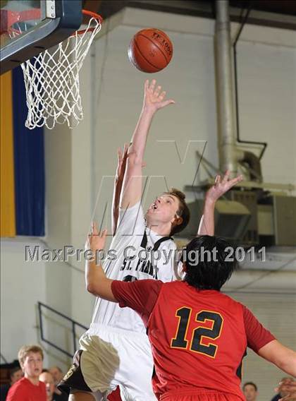 Thumbnail 2 in Jesuit vs. St. Francis (Gridley Invitational) photogallery.