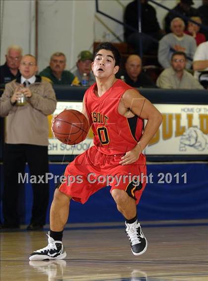 Thumbnail 2 in Jesuit vs. St. Francis (Gridley Invitational) photogallery.