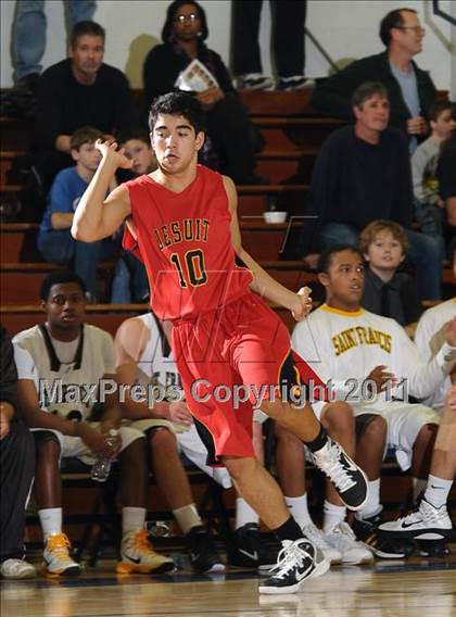 Thumbnail 2 in Jesuit vs. St. Francis (Gridley Invitational) photogallery.