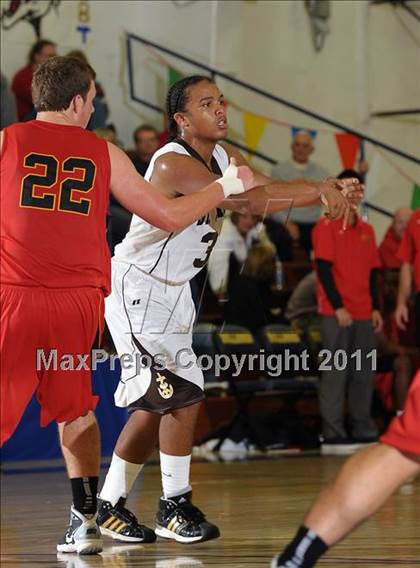 Thumbnail 3 in Jesuit vs. St. Francis (Gridley Invitational) photogallery.