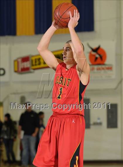 Thumbnail 3 in Jesuit vs. St. Francis (Gridley Invitational) photogallery.
