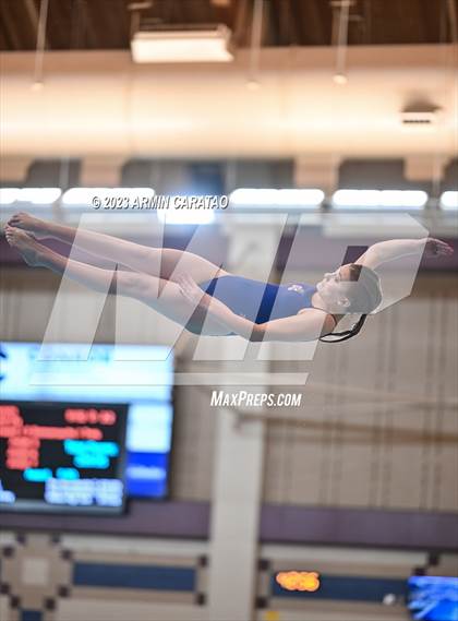 Thumbnail 3 in UIL Region IV-6A Girls Diving Finals photogallery.