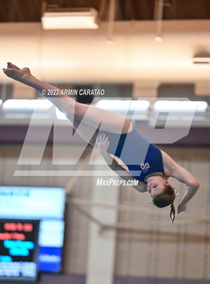 Thumbnail 2 in UIL Region IV-6A Girls Diving Finals photogallery.