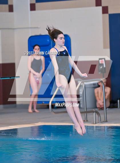 Thumbnail 2 in UIL Region IV-6A Girls Diving Finals photogallery.