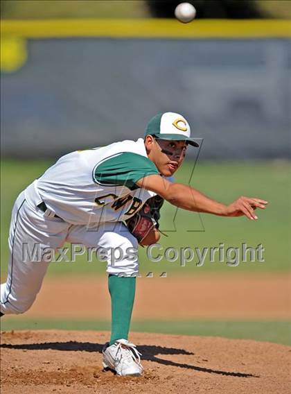 Thumbnail 2 in Saugus @ Canyon photogallery.