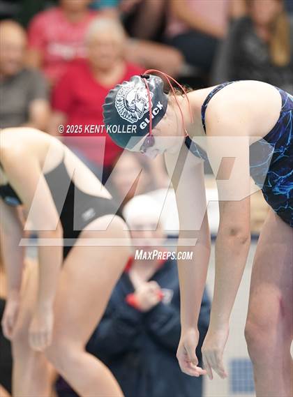 Thumbnail 1 in Warren Woods-Tower vs. Sterling Heights Stevenson (Titan Relays) photogallery.