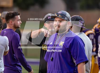 Thumbnail 2 in Hernando @ DeSoto Central photogallery.