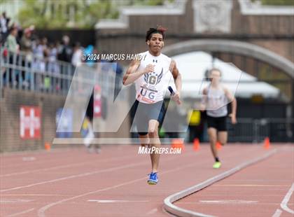 Thumbnail 3 in Penn Relays (4 X 400 Meter) photogallery.