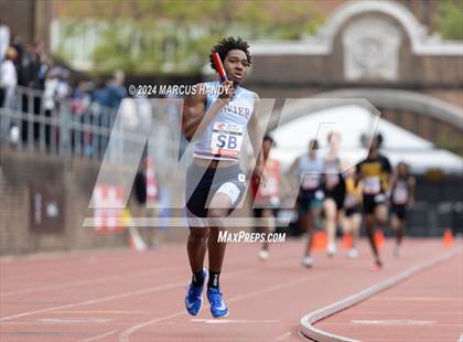 Thumbnail 3 in Penn Relays (4 X 400 Meter) photogallery.