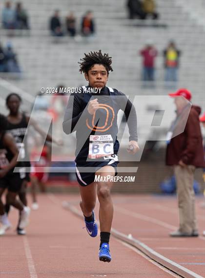 Thumbnail 3 in Penn Relays (4 X 400 Meter) photogallery.
