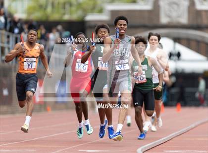Thumbnail 1 in Penn Relays (4 X 400 Meter) photogallery.