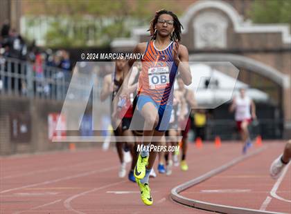 Thumbnail 2 in Penn Relays (4 X 400 Meter) photogallery.