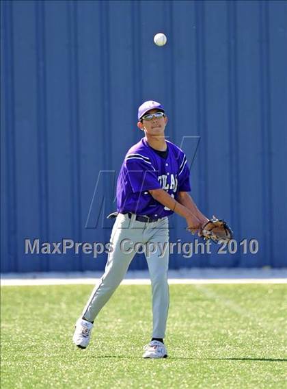 Thumbnail 1 in Midland vs. Sachse (Scotland Yard Classic) photogallery.