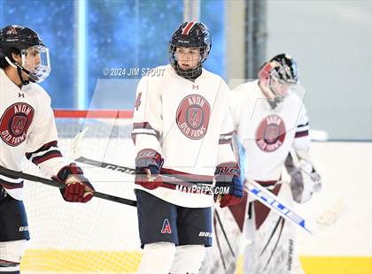 Thumbnail 3 in Avon Old Farms Varsity B @ Kent photogallery.