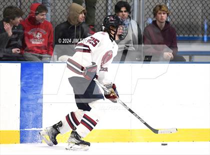 Thumbnail 1 in Avon Old Farms Varsity B @ Kent photogallery.