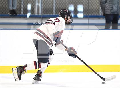 Thumbnail 1 in Avon Old Farms Varsity B @ Kent photogallery.