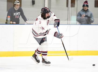 Thumbnail 1 in Avon Old Farms Varsity B @ Kent photogallery.