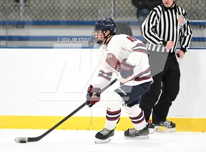 Thumbnail 3 in Avon Old Farms Varsity B @ Kent photogallery.