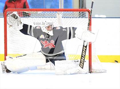 Thumbnail 2 in Avon Old Farms Varsity B @ Kent photogallery.