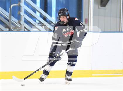 Thumbnail 2 in Avon Old Farms Varsity B @ Kent photogallery.
