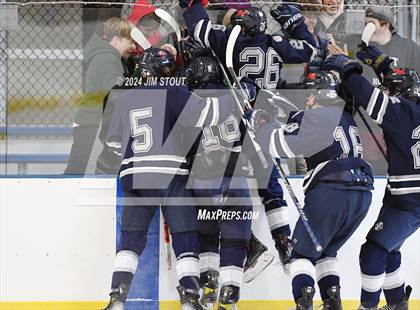 Thumbnail 3 in Avon Old Farms Varsity B @ Kent photogallery.