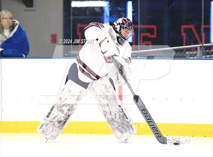 Thumbnail 1 in Avon Old Farms Varsity B @ Kent photogallery.