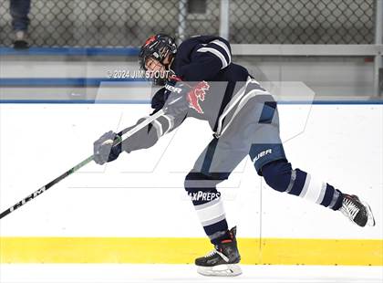 Thumbnail 2 in Avon Old Farms Varsity B @ Kent photogallery.