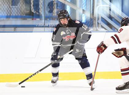 Thumbnail 1 in Avon Old Farms Varsity B @ Kent photogallery.
