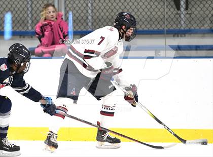 Thumbnail 3 in Avon Old Farms Varsity B @ Kent photogallery.