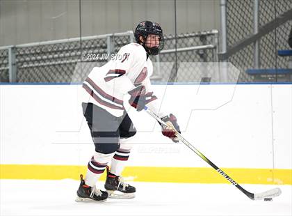 Thumbnail 2 in Avon Old Farms Varsity B @ Kent photogallery.