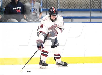 Thumbnail 1 in Avon Old Farms Varsity B @ Kent photogallery.