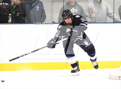 Thumbnail 1 in Avon Old Farms Varsity B @ Kent photogallery.
