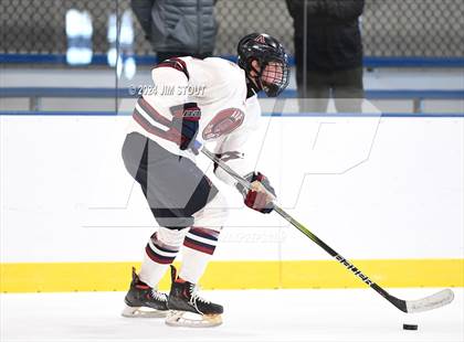 Thumbnail 3 in Avon Old Farms Varsity B @ Kent photogallery.