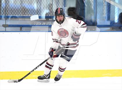 Thumbnail 3 in Avon Old Farms Varsity B @ Kent photogallery.