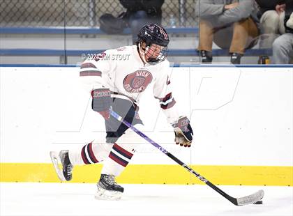 Thumbnail 1 in Avon Old Farms Varsity B @ Kent photogallery.