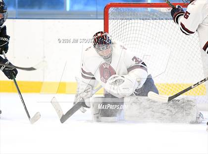 Thumbnail 1 in Avon Old Farms Varsity B @ Kent photogallery.