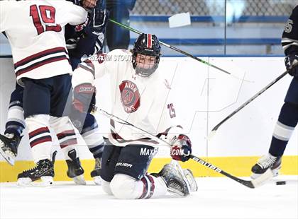 Thumbnail 1 in Avon Old Farms Varsity B @ Kent photogallery.