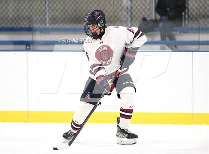 Thumbnail 1 in Avon Old Farms Varsity B @ Kent photogallery.