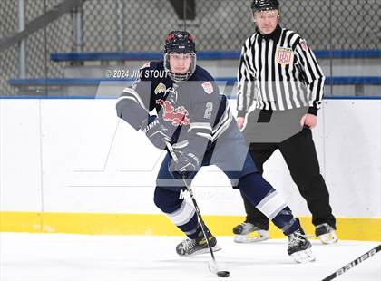 Thumbnail 1 in Avon Old Farms Varsity B @ Kent photogallery.