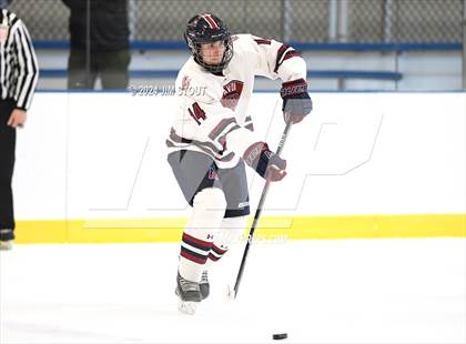Thumbnail 1 in Avon Old Farms Varsity B @ Kent photogallery.