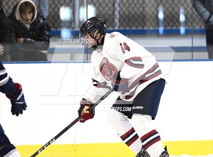 Thumbnail 2 in Avon Old Farms Varsity B @ Kent photogallery.