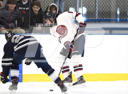 Thumbnail 3 in Avon Old Farms Varsity B @ Kent photogallery.