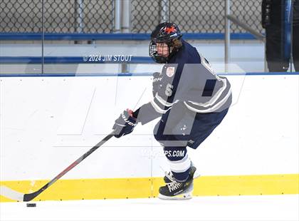 Thumbnail 2 in Avon Old Farms Varsity B @ Kent photogallery.