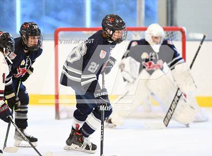 Thumbnail 2 in Avon Old Farms Varsity B @ Kent photogallery.
