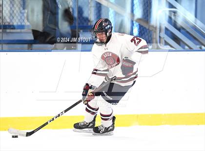 Thumbnail 2 in Avon Old Farms Varsity B @ Kent photogallery.