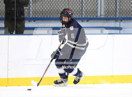 Thumbnail 3 in Avon Old Farms Varsity B @ Kent photogallery.